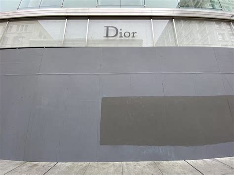 Union Square Dior Once Again Rammed Into by Car in Smash 